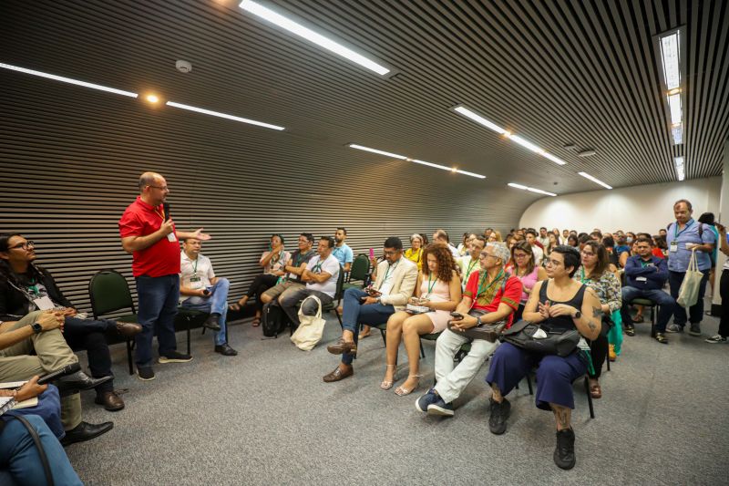 Saúde e ambiente na amazônia: integração necessária hoje para atuação nos cenários futuros e no fortalecimento do SUS
Secretário Saúde do Estado do Pará Rômulo Gomes Rodovalho FT Alex Ribeiro Ag Pará <div class='credito_fotos'>Foto: Alex Ribeiro / Ag. Pará | <a href='/midias/2023/originais/16835_feaae79b-bfc7-f1e3-29d1-9195344f8680.jpg' download><i class='fa-solid fa-download'></i> Download</a></div>