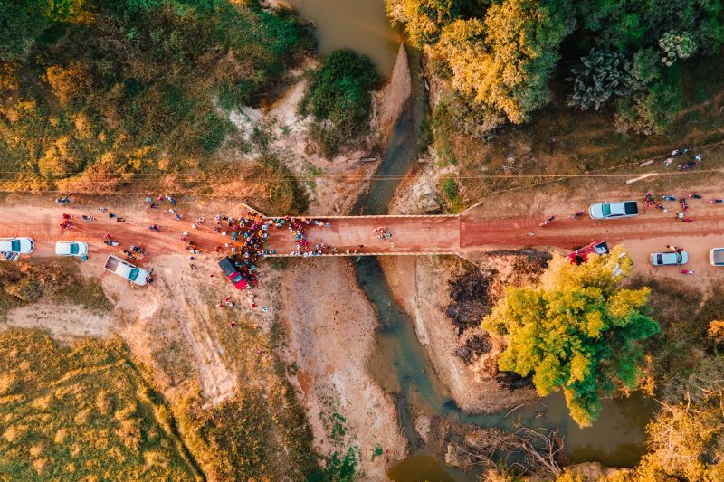 Governo do Estado entrega três pontes de concreto, em São Geraldo do Araguaia

fotos: Rian Silva- Ascom prefeitura São Geraldo do Araguaia <div class='credito_fotos'>Foto: Divulgação   |   <a href='/midias/2023/originais/16838_88daaa05-d49b-0df5-d5ce-8d0761688a56.jpg' download><i class='fa-solid fa-download'></i> Download</a></div>