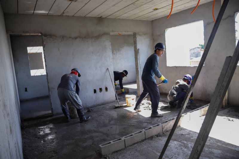 
Construção de 400 unidades habitacionais do Curtume de Santo Antônio estão com mais de 30% dos serviços executados  <div class='credito_fotos'>Foto: Paula Lourinho / Ascom Seop   |   <a href='/midias/2023/originais/16903_13dfb1e8-3728-243c-e8e5-2dcc1a0f6253.jpg' download><i class='fa-solid fa-download'></i> Download</a></div>