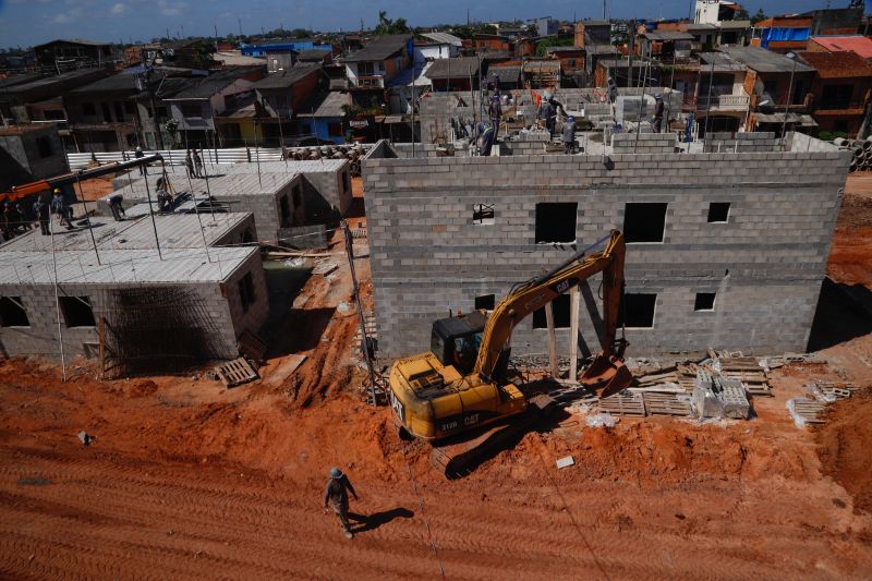 
Construção de 400 unidades habitacionais do Curtume de Santo Antônio estão com mais de 30% dos serviços executados  <div class='credito_fotos'>Foto: Paula Lourinho / Ascom Seop   |   <a href='/midias/2023/originais/16903_20e179e8-edb4-1f67-6d48-42951005d710.jpg' download><i class='fa-solid fa-download'></i> Download</a></div>