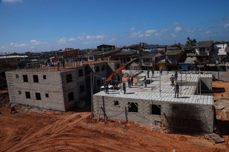
Construção de 400 unidades habitacionais do Curtume de Santo Antônio estão com mais de 30% dos serviços executados  <div class='credito_fotos'>Foto: Paula Lourinho / Ascom Seop   |   <a href='/midias/2023/originais/16903_528b9a05-5214-2366-054e-6ee00feff9fa.jpg' download><i class='fa-solid fa-download'></i> Download</a></div>
