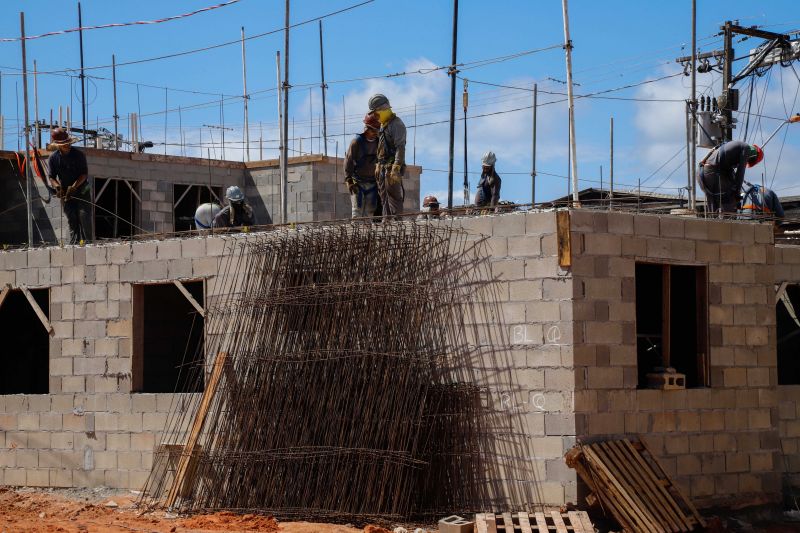 
Construção de 400 unidades habitacionais do Curtume de Santo Antônio estão com mais de 30% dos serviços executados  <div class='credito_fotos'>Foto: Paula Lourinho / Ascom Seop   |   <a href='/midias/2023/originais/16903_61b86121-d1ef-e548-7176-c9270b66ef52.jpg' download><i class='fa-solid fa-download'></i> Download</a></div>