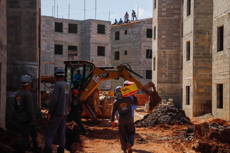 
Construção de 400 unidades habitacionais do Curtume de Santo Antônio estão com mais de 30% dos serviços executados  <div class='credito_fotos'>Foto: Paula Lourinho / Ascom Seop   |   <a href='/midias/2023/originais/16903_a0516a62-c61b-b977-aa91-2ce1f8b73ff1.jpg' download><i class='fa-solid fa-download'></i> Download</a></div>