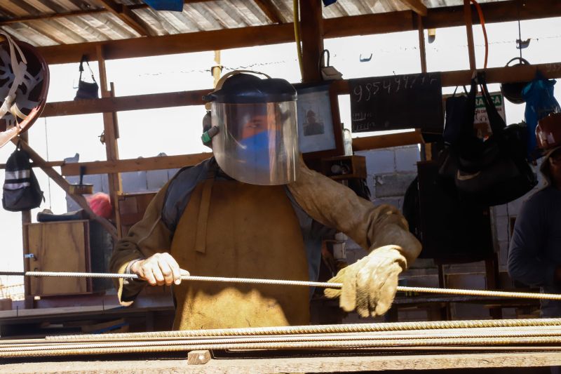 
Construção de 400 unidades habitacionais do Curtume de Santo Antônio estão com mais de 30% dos serviços executados  <div class='credito_fotos'>Foto: Paula Lourinho / Ascom Seop   |   <a href='/midias/2023/originais/16903_ba6639c3-c62f-559b-027d-e514fa0507cb.jpg' download><i class='fa-solid fa-download'></i> Download</a></div>