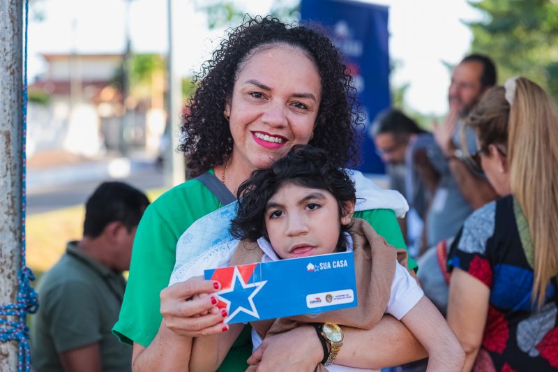 Sandra Regina cardoso Costa autônoma <div class='credito_fotos'>Foto: Marco Santos / Ag. Pará   |   <a href='/midias/2023/originais/16937_1c17938d-d785-6d1f-4b06-79e84e4d71fe.jpg' download><i class='fa-solid fa-download'></i> Download</a></div>