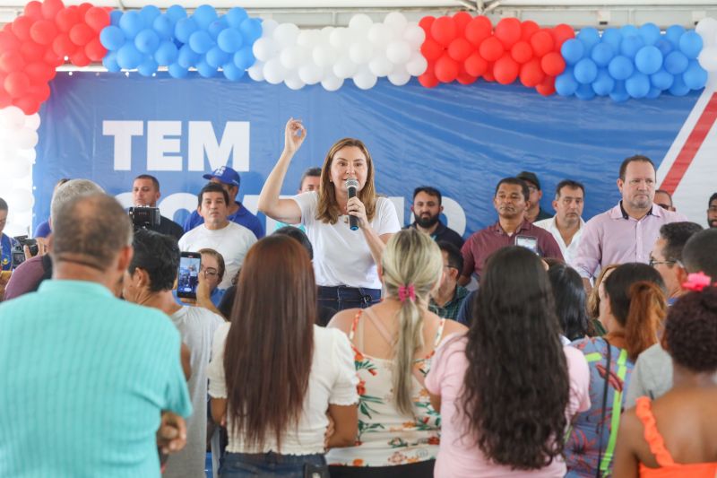 Entrega de benefícios credcidadão, sua casa e recomeçar
Assinaturas
Seop: Protocolo de intenções da retomada das obras da construção do Mirante do Boto (representante: Cristina Guedes)
Setran: 35 km de estradas vicinais
Entrega de coletes
Governadora recebe título de cidadã mocajubense
Entrega de motos <div class='credito_fotos'>Foto: Bruno Carachesti / Agência Pará | <a href='/midias/2023/originais/17024_798fb2e0-c4da-b8ac-5437-646aae12ccfd.jpg' download><i class='fa-solid fa-download'></i> Download</a></div>