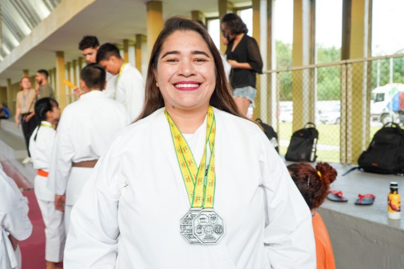 Atletas da Usina da Paz do Icuí-Guajará, em Ananindeua, conquistam 66 medalhas em Campeonato Brasileiro de Artes Marciais
<div class='credito_fotos'>Foto: Paulo Cezar / Ag. Pará | <a href='/midias/2023/originais/17094_0a34800d-0d94-c2d5-2535-e9381e551a37.jpg' download><i class='fa-solid fa-download'></i> Download</a></div>