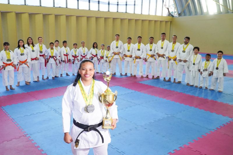 Atletas da Usina da Paz do Icuí-Guajará, em Ananindeua, conquistam 66 medalhas em Campeonato Brasileiro de Artes Marciais
<div class='credito_fotos'>Foto: Paulo Cezar / Ag. Pará | <a href='/midias/2023/originais/17094_38df2423-407e-640f-73cd-aa3c2a4e0fbe.jpg' download><i class='fa-solid fa-download'></i> Download</a></div>