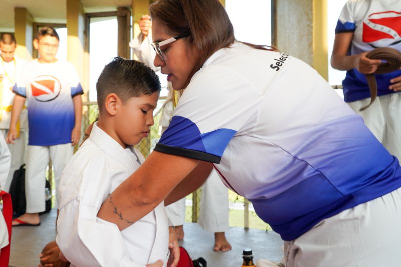 Atletas da Usina da Paz do Icuí-Guajará, em Ananindeua, conquistam 66 medalhas em Campeonato Brasileiro de Artes Marciais
<div class='credito_fotos'>Foto: Paulo Cezar / Ag. Pará | <a href='/midias/2023/originais/17094_8a215452-ac84-d247-4770-a0f01751813a.jpg' download><i class='fa-solid fa-download'></i> Download</a></div>