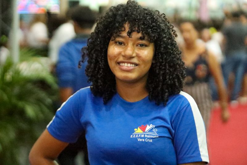 Eyshilla Lima - estudante 1 ano, raimundo vera cruz (Ananindeua)  <div class='credito_fotos'>Foto: Bruno Cecim / Ag.Pará   |   <a href='/midias/2023/originais/17206_41ad76c4-dc4e-85fd-e597-5bb8b5b3f392.jpg' download><i class='fa-solid fa-download'></i> Download</a></div>
