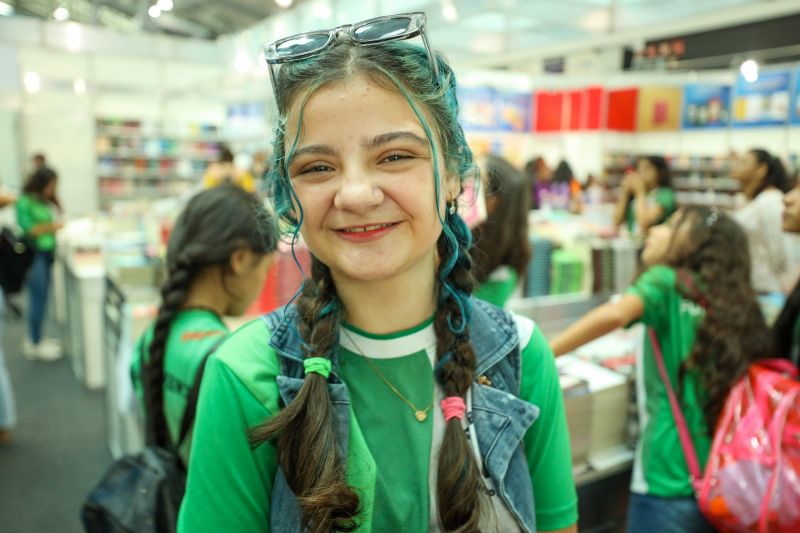Ana Luiza Florencio - 12 anos - estudante do 7 ano <div class='credito_fotos'>Foto: Bruno Cecim / Ag.Pará   |   <a href='/midias/2023/originais/17206_7425faf8-45fa-ae90-cd85-9bd76a1e9e70.jpg' download><i class='fa-solid fa-download'></i> Download</a></div>
