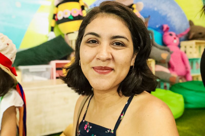Renata Ferreira - dona de casa <div class='credito_fotos'>Foto: Bruno Cecim / Ag.Pará | <a href='/midias/2023/originais/17223_5651c9bb-22c2-63f2-c887-b46ed4f701c7.jpg' download><i class='fa-solid fa-download'></i> Download</a></div>