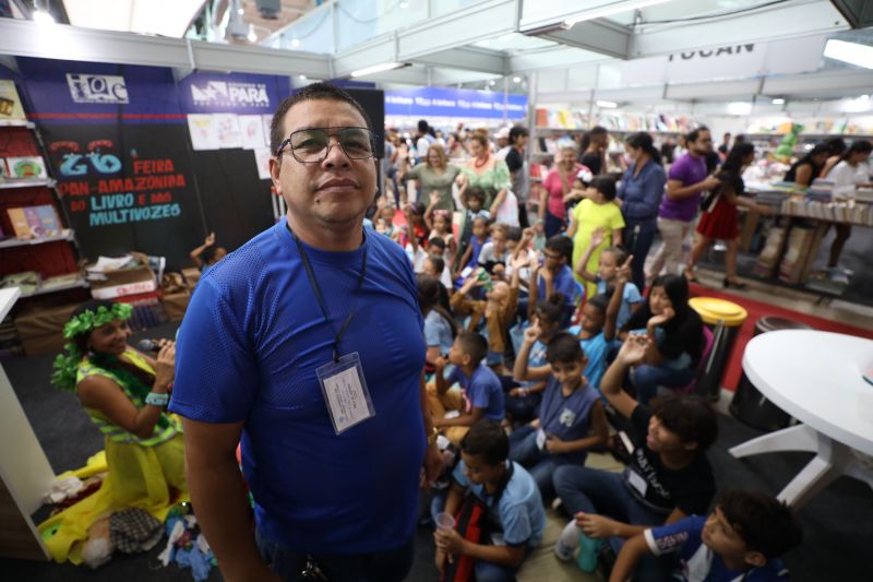 Carlos Alexandre - Professor <div class='credito_fotos'>Foto: Rodrigo Pinheiro / Ag.Pará | <a href='/midias/2023/originais/17227_29a16536-572f-9029-a76b-9b704fbe628e.jpg' download><i class='fa-solid fa-download'></i> Download</a></div>