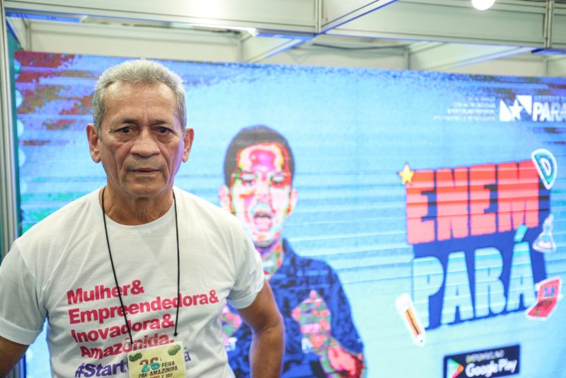 Jackson Tavares - coordenador de ensino a distância da sectet <div class='credito_fotos'>Foto: Bruno Cecim / Ag.Pará | <a href='/midias/2023/originais/17235_6a27d385-1371-7340-4bd6-31665dfa6312.jpg' download><i class='fa-solid fa-download'></i> Download</a></div>