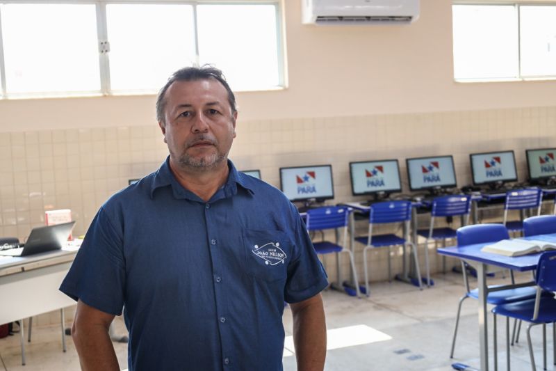 Luis dos Anjos, professor