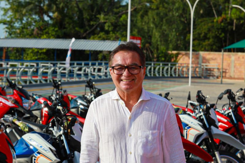 BARCARENA Inauguração da Orla do Município / Entrega de Motos da linha CredCidadão Mototaxistas Pai D’Égua FT Alex Ribeiro Ag Pará <div class='credito_fotos'>Foto: Alex Ribeiro / Ag. Pará   |   <a href='/midias/2023/originais/17479_b05eb67e-78f2-2229-954a-ab97c5050470.jpg' download><i class='fa-solid fa-download'></i> Download</a></div>