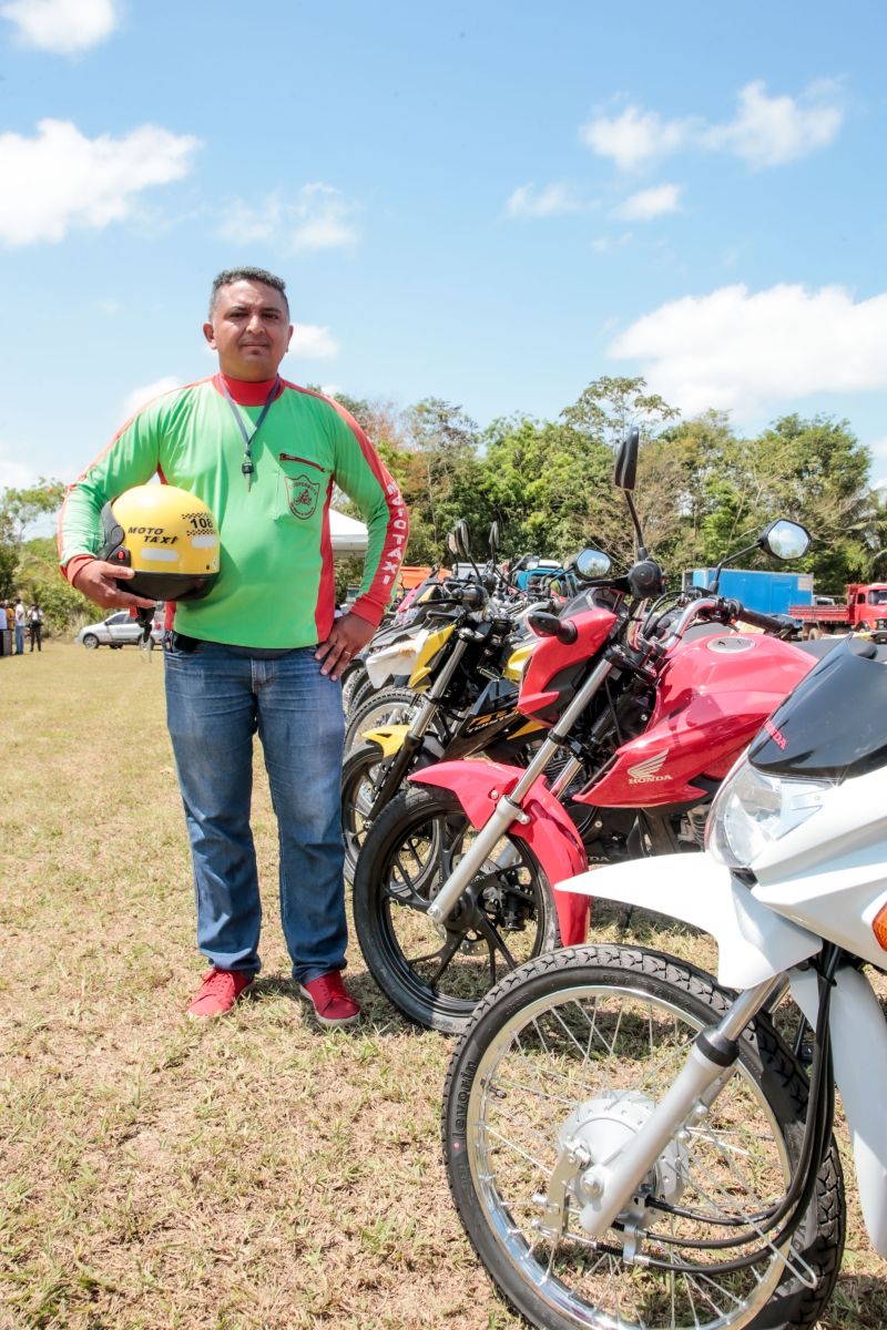 Frank mark moto taxista crede cidadão <div class='credito_fotos'>Foto: Marco Santos / Ag. Pará | <a href='/midias/2023/originais/17487_17a6f89c-3b2e-4430-c2b6-dc91f5899725.jpg' download><i class='fa-solid fa-download'></i> Download</a></div>