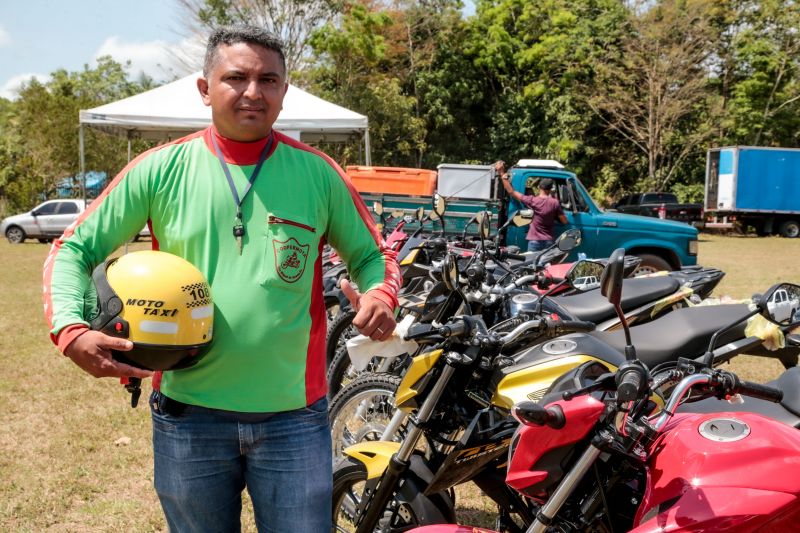 Frank mark moto taxista crede cidadão <div class='credito_fotos'>Foto: Marco Santos / Ag. Pará | <a href='/midias/2023/originais/17487_52c1acc2-8f76-8783-c964-d1d09eb17ff0.jpg' download><i class='fa-solid fa-download'></i> Download</a></div>