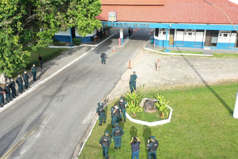 default <div class='credito_fotos'>Foto: Ascom / Policia Militar | <a href='/midias/2023/originais/17566_93df1b6a-dc93-aadb-3626-d8308a47ddca.jpg' download><i class='fa-solid fa-download'></i> Download</a></div>