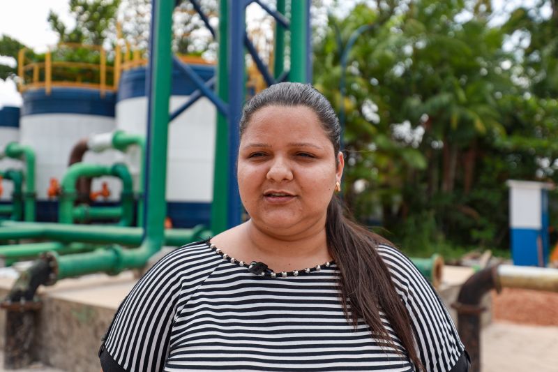 Samara Furtado, coordenadora técnica da Cosanpa em Castanhal <div class='credito_fotos'>Foto: Marcelo Lelis / Ag. Pará | <a href='/midias/2023/originais/17595_28126c52-78fe-8f13-bffa-08f03b64beb3.jpg' download><i class='fa-solid fa-download'></i> Download</a></div>