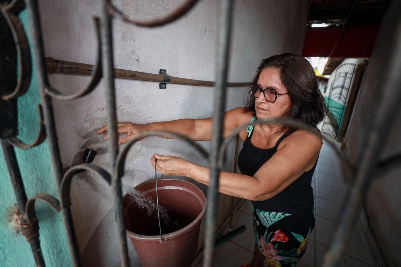 Nilda Monteiro - dona de casa - mais de 35 anos mora no bairro. <div class='credito_fotos'>Foto: Marcelo Lelis / Ag. Pará | <a href='/midias/2023/originais/17596_79586d76-fd81-ac03-decf-7573cbd3b7b5.jpg' download><i class='fa-solid fa-download'></i> Download</a></div>
