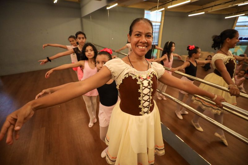 Natália Larissa - Professora de ballet <div class='credito_fotos'>Foto: Marcelo Lelis / Ag. Pará | <a href='/midias/2023/originais/17650_c52ad1f6-85a9-3a71-c711-41f7b0c79b4c.jpg' download><i class='fa-solid fa-download'></i> Download</a></div>