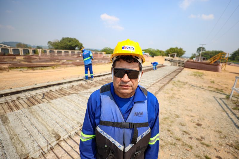 Luiz Antônio Gomes, operário da obra <div class='credito_fotos'>Foto: Marcelo Lelis / Ag. Pará | <a href='/midias/2023/originais/17674_4774545f-5043-5d0b-2444-b54bcfdf58c6.jpg' download><i class='fa-solid fa-download'></i> Download</a></div>