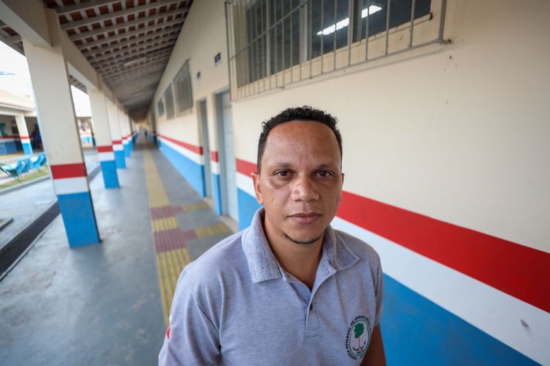 José kemeson - Diretor da Escola Plínio Pinheiro <div class='credito_fotos'>Foto: Marcelo Lelis / Ag. Pará | <a href='/midias/2023/originais/17736_146341d1-57b1-f452-b4e9-acb499904f8c.jpg' download><i class='fa-solid fa-download'></i> Download</a></div>