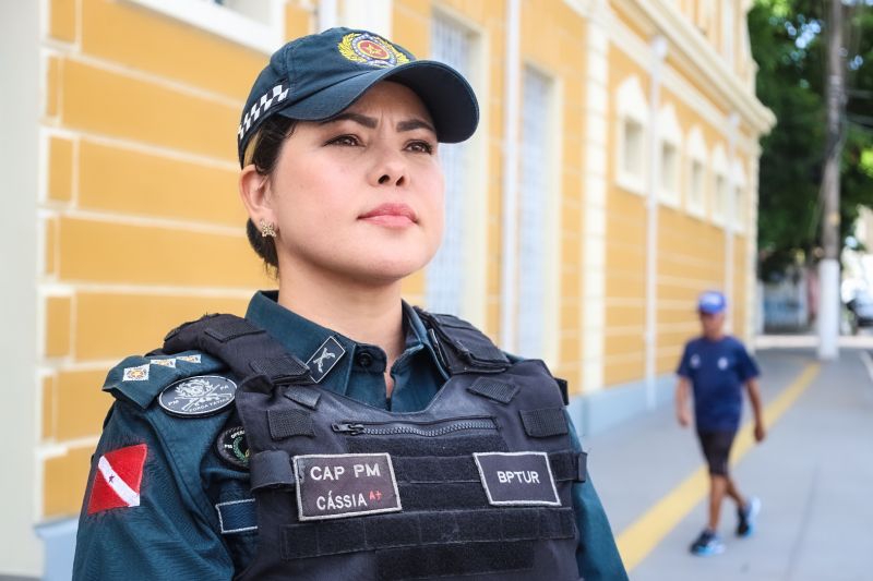 Capitã Cássia Sousa, subcomandante do BPTur (comandante em exercício) <div class='credito_fotos'>Foto: Bruno Cecim / Ag.Pará | <a href='/midias/2023/originais/17793_77790247-bafd-42c2-6d42-0739baad986e.jpg' download><i class='fa-solid fa-download'></i> Download</a></div>