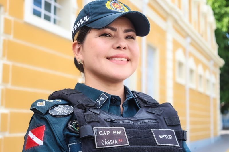 Capitã Cássia Sousa, subcomandante do BPTur (comandante em exercício) <div class='credito_fotos'>Foto: Bruno Cecim / Ag.Pará | <a href='/midias/2023/originais/17793_f8604509-f8c4-8a6b-b2ed-5d5376ada893.jpg' download><i class='fa-solid fa-download'></i> Download</a></div>