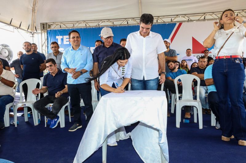 ENTREGA ASFALTO/ Ordem de Serviço que autorizará o início das obras de construção e pavimentação da PA-253/Sua Casa/Posto de saúde/Estádio de Futebol/FT Alex Ribeiro Ag Pará <div class='credito_fotos'>Foto: Alex Ribeiro / Ag. Pará | <a href='/midias/2023/originais/17895_15e3b238-544a-173f-42bd-98c073179571.jpg' download><i class='fa-solid fa-download'></i> Download</a></div>