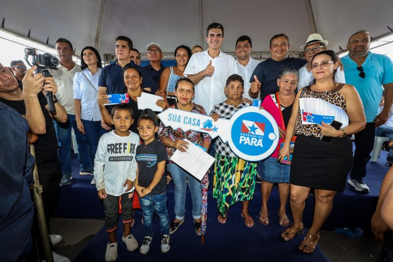 ENTREGA ASFALTO/ Ordem de Serviço que autorizará o início das obras de construção e pavimentação da PA-253/Sua Casa/Posto de saúde/Estádio de Futebol/FT Alex Ribeiro Ag Pará <div class='credito_fotos'>Foto: Alex Ribeiro / Ag. Pará | <a href='/midias/2023/originais/17895_1b76fcf6-cfda-0e38-a7ab-5623f4ad4045.jpg' download><i class='fa-solid fa-download'></i> Download</a></div>