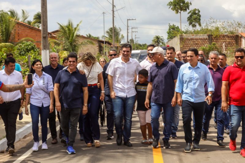 ENTREGA ASFALTO/ Ordem de Serviço que autorizará o início das obras de construção e pavimentação da PA-253/Sua Casa/Posto de saúde/Estádio de Futebol/FT Alex Ribeiro Ag Pará <div class='credito_fotos'>Foto: Alex Ribeiro / Ag. Pará | <a href='/midias/2023/originais/17895_86d2d3f5-0092-0908-62e5-063662e4719b.jpg' download><i class='fa-solid fa-download'></i> Download</a></div>