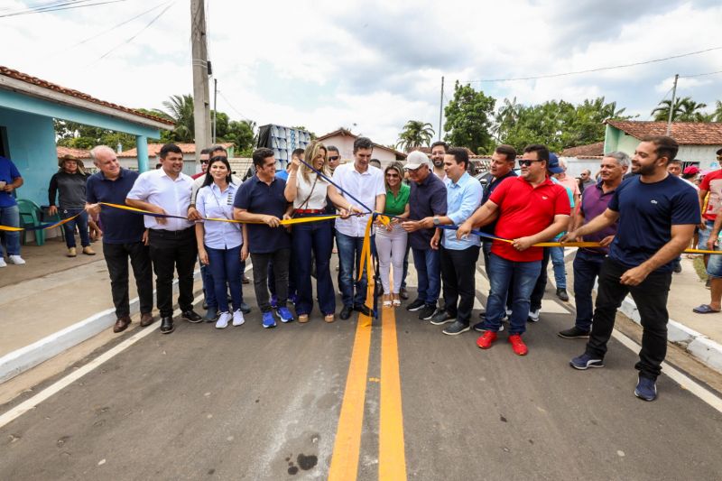 ENTREGA ASFALTO/ Ordem de Serviço que autorizará o início das obras de construção e pavimentação da PA-253/Sua Casa/Posto de saúde/Estádio de Futebol/FT Alex Ribeiro Ag Pará <div class='credito_fotos'>Foto: Alex Ribeiro / Ag. Pará | <a href='/midias/2023/originais/17895_a66d61f6-8478-8f5f-5ad4-c8e2b0dbf5a7.jpg' download><i class='fa-solid fa-download'></i> Download</a></div>