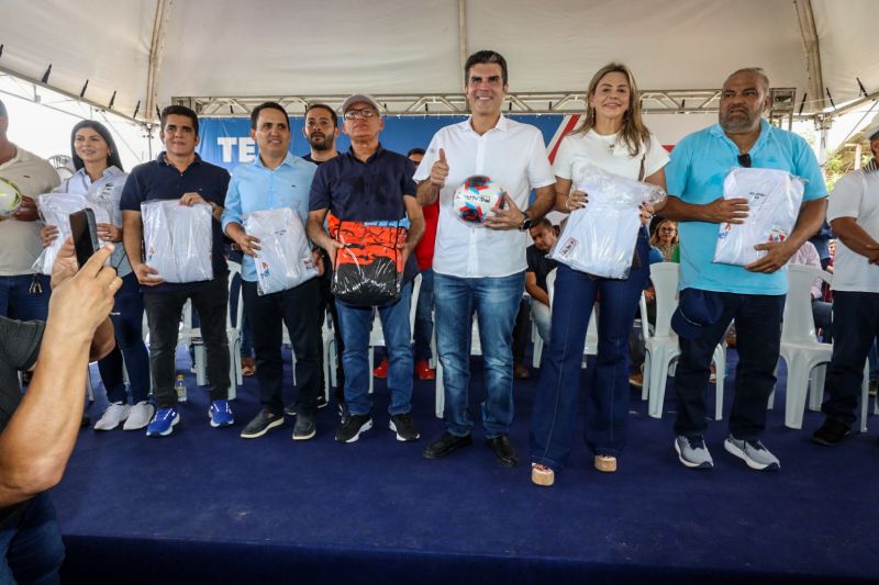 ENTREGA ASFALTO/ Ordem de Serviço que autorizará o início das obras de construção e pavimentação da PA-253/Sua Casa/Posto de saúde/Estádio de Futebol/FT Alex Ribeiro Ag Pará <div class='credito_fotos'>Foto: Alex Ribeiro / Ag. Pará | <a href='/midias/2023/originais/17895_abc64d6e-eb32-0100-fb87-13e7dec44420.jpg' download><i class='fa-solid fa-download'></i> Download</a></div>