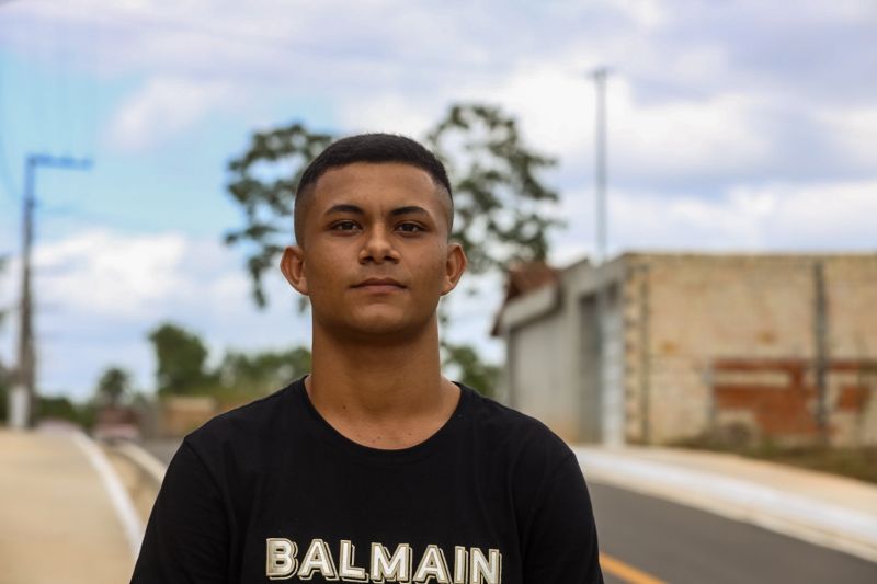 ENTREGA ASFALTO/ Ordem de Serviço que autorizará o início das obras de construção e pavimentação da PA-253/Sua Casa/Posto de saúde/Estádio de Futebol/FT Alex Ribeiro Ag Pará
NA FOTO: Saulo Henrique <div class='credito_fotos'>Foto: Alex Ribeiro / Ag. Pará | <a href='/midias/2023/originais/17895_d2f3f6ea-db4e-e03d-a013-7da932a1471a.jpg' download><i class='fa-solid fa-download'></i> Download</a></div>