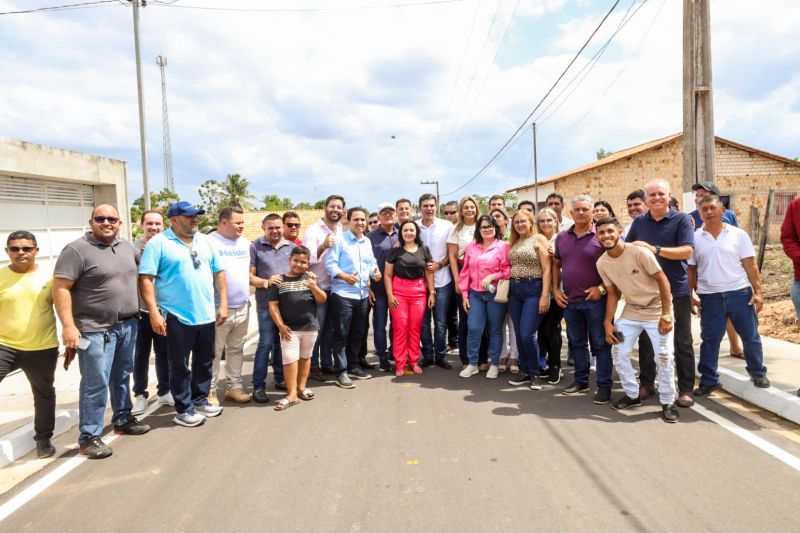 ENTREGA ASFALTO/ Ordem de Serviço que autorizará o início das obras de construção e pavimentação da PA-253/Sua Casa/Posto de saúde/Estádio de Futebol/FT Alex Ribeiro Ag Pará <div class='credito_fotos'>Foto: Alex Ribeiro / Ag. Pará | <a href='/midias/2023/originais/17895_d63c7996-0284-aa88-c0fe-f2239e4a9843.jpg' download><i class='fa-solid fa-download'></i> Download</a></div>