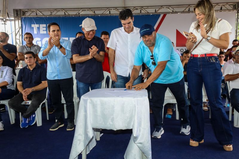 ENTREGA ASFALTO/ Ordem de Serviço que autorizará o início das obras de construção e pavimentação da PA-253/Sua Casa/Posto de saúde/Estádio de Futebol/FT Alex Ribeiro Ag Pará <div class='credito_fotos'>Foto: Alex Ribeiro / Ag. Pará | <a href='/midias/2023/originais/17895_ea8fa372-7078-6b16-b989-8aa0fe3817fe.jpg' download><i class='fa-solid fa-download'></i> Download</a></div>