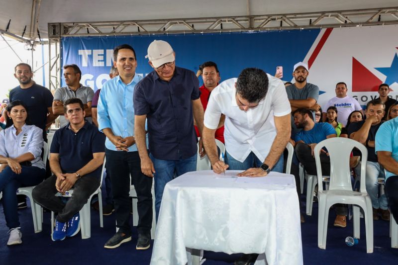 ENTREGA ASFALTO/ Ordem de Serviço que autorizará o início das obras de construção e pavimentação da PA-253/Sua Casa/Posto de saúde/Estádio de Futebol/FT Alex Ribeiro Ag Pará <div class='credito_fotos'>Foto: Alex Ribeiro / Ag. Pará | <a href='/midias/2023/originais/17895_f10b4546-25b2-c8db-354d-202860b8e276.jpg' download><i class='fa-solid fa-download'></i> Download</a></div>