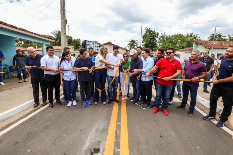ENTREGA ASFALTO/ Ordem de Serviço que autorizará o início das obras de construção e pavimentação da PA-253/Sua Casa/Posto de saúde/Estádio de Futebol/FT Alex Ribeiro Ag Pará <div class='credito_fotos'>Foto: Alex Ribeiro / Ag. Pará | <a href='/midias/2023/originais/17895_f9b46275-68fd-d72e-d2a2-b741672d211a.jpg' download><i class='fa-solid fa-download'></i> Download</a></div>