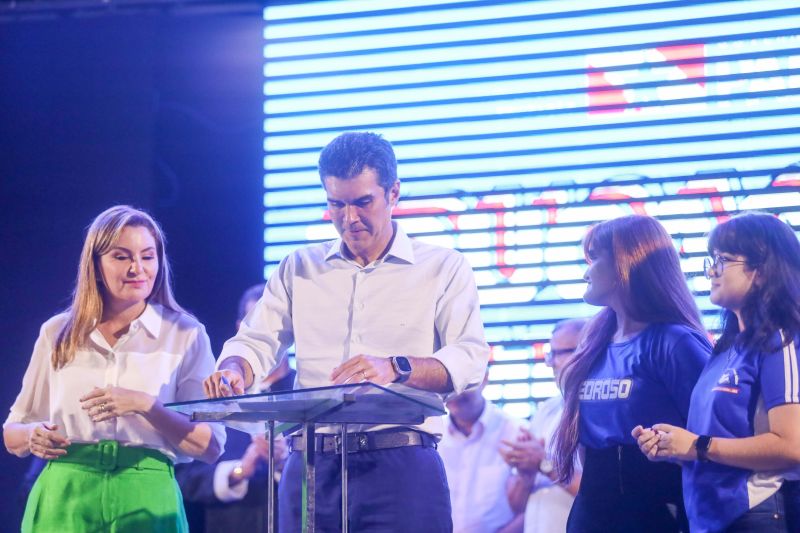 Ano do Pará na educação + Entrega dos materiais do componente de Educação Ambiental 2024 - Professor e Estudante (Parceria Lungo, Unicef e Unesco) / Entrega do 1° Planejamento Estratégico da Seduc (FGV e Fundação Vale) / Palestra do Leandro Karnal
Fotos: Marcelo Lelis/Ag Pará <div class='credito_fotos'>Foto: Marcelo Lelis / Ag. Pará | <a href='/midias/2023/originais/17909_4e42b59c-d0fe-19f9-6821-e830943b02d4.jpg' download><i class='fa-solid fa-download'></i> Download</a></div>