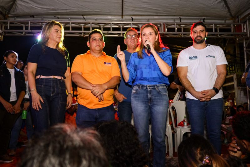 Vice Governadora Hana Ghassan participa de entrega de brinquedos do Vereador Roni Gás na Cabanagem - Fotos Pedro Guerreiro AgPará <div class='credito_fotos'>Foto: Pedro Guerreiro / Ag. Pará | <a href='/midias/2023/originais/17924_a695650b-4ed0-492d-01c2-c616c4c9eaa2.jpg' download><i class='fa-solid fa-download'></i> Download</a></div>