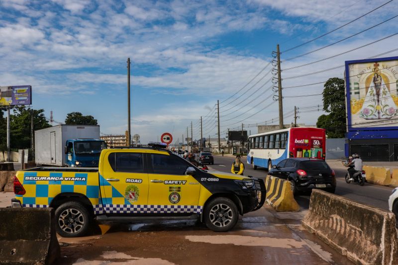 <div class='credito_fotos'>Foto: ASDECOM / DETRAN | <a href='/midias/2023/originais/17995_c5bf62b7-5828-d5e1-8cee-c6fadb6dceb7.jpg' download><i class='fa-solid fa-download'></i> Download</a></div>