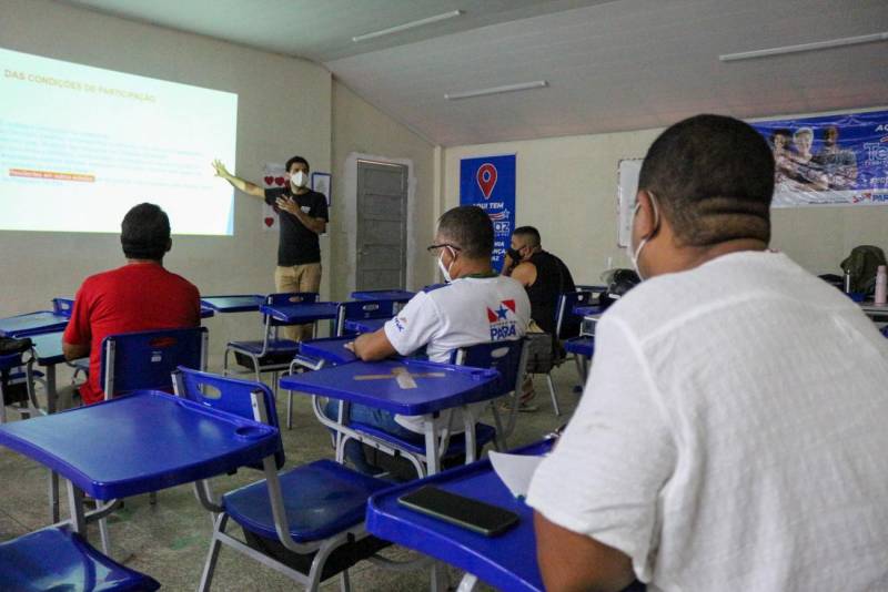 Pais dos alunos também foram beneficiados com cursos e oficinas do TerPaz