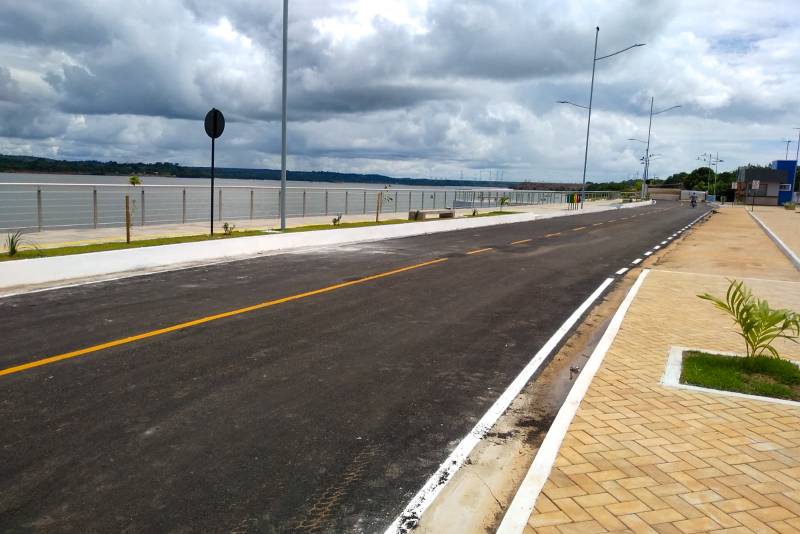 Obras na orla de Breu Branco avançam para oferecer uma estrutura adequada e segura à população e aos visitantes