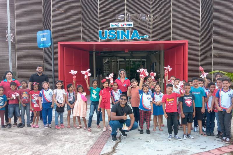 Criançada de Marituba com seus ovos