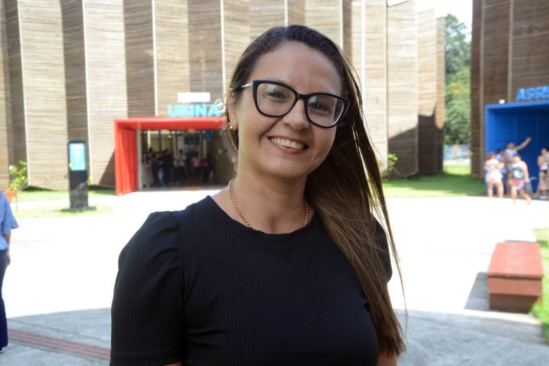 Vice-diretora da Escola Cândido Horácio Evelin, Karina Carvahal 