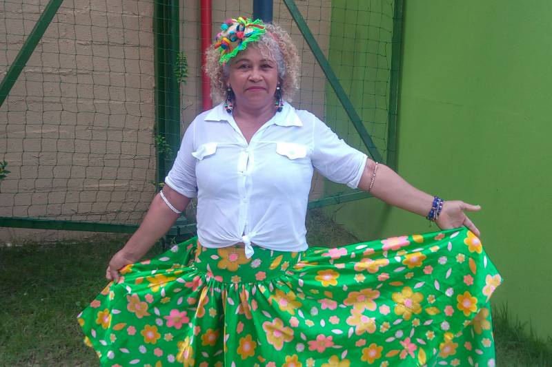 Nildes Neves - Colaboradora da UsiPaz