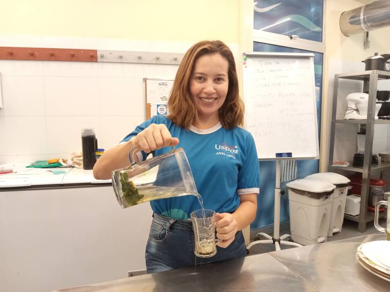 Árina Brito, instrutora de gastronomia 