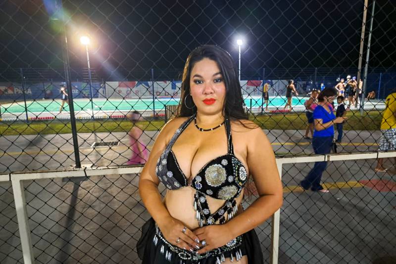 professora de dança do ventre, Kisuki Ghi